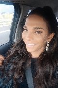 Roma Trav Thais Melo 388 32 39 396 foto selfie 20