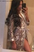 Roma Trav Thais Melo 388 32 39 396 foto selfie 30