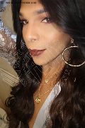 Roma Trav Thais Melo 388 32 39 396 foto selfie 35