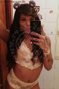 Roma Trav Thais Melo 388 32 39 396 foto selfie 39