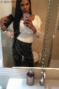 Roma Trav Thais Melo 388 32 39 396 foto selfie 158