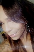 Roma Trav Thais Melo 388 32 39 396 foto selfie 40
