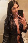 Roma Trav Thais Melo 388 32 39 396 foto selfie 83