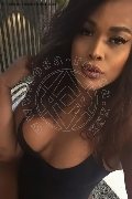 Milano Trans Escort Viviane D'Oro 352 01 66 989 foto selfie 10